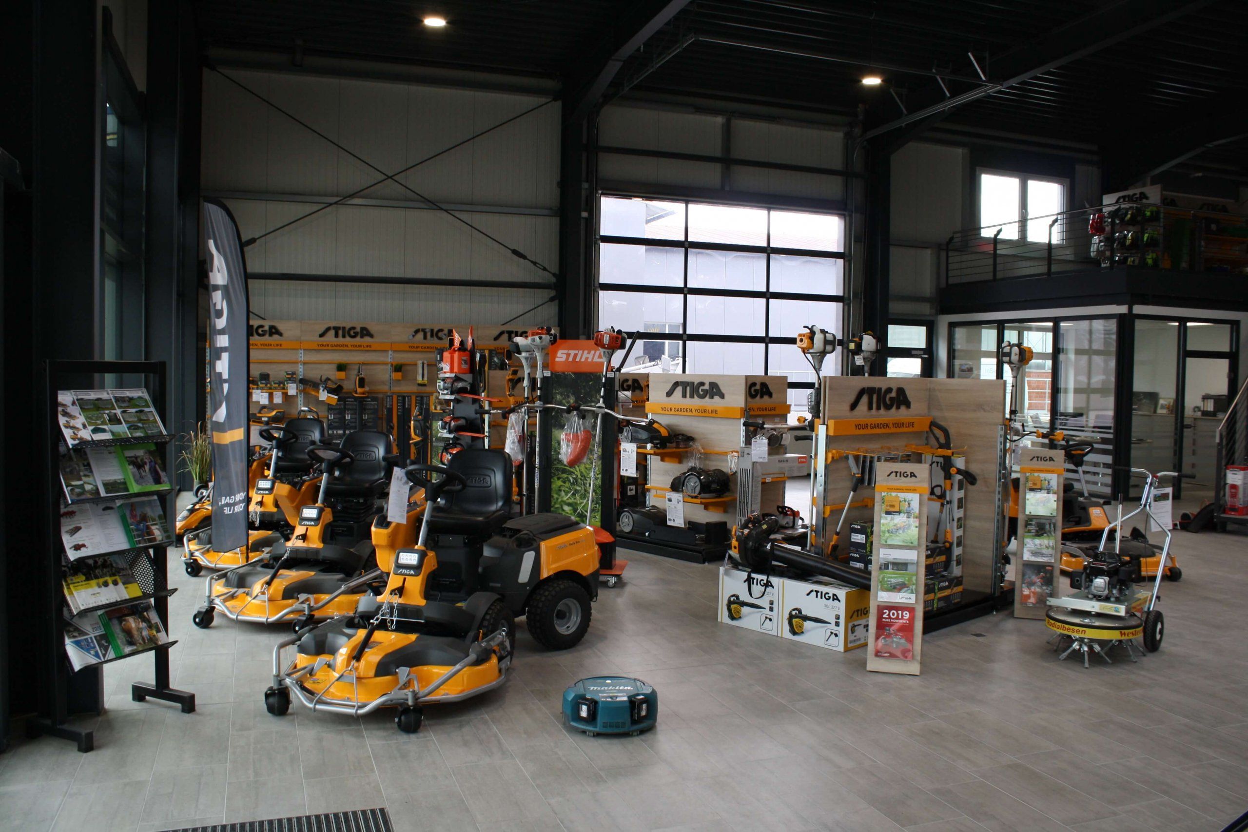 Rasentraktoren - Ausstellung in Bassum